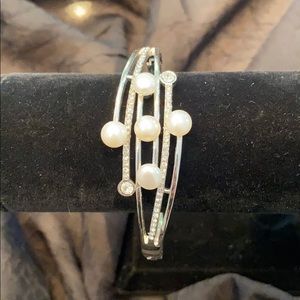 Bracelet Pearl /crystal NEW
